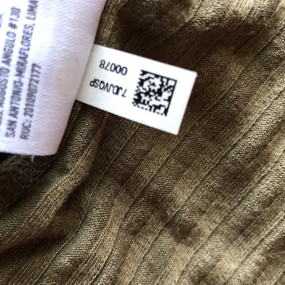 American Eagle Front Cropped Cami Green Ribbed With Spaghetti Straps Size Small - Picture 11 of 14